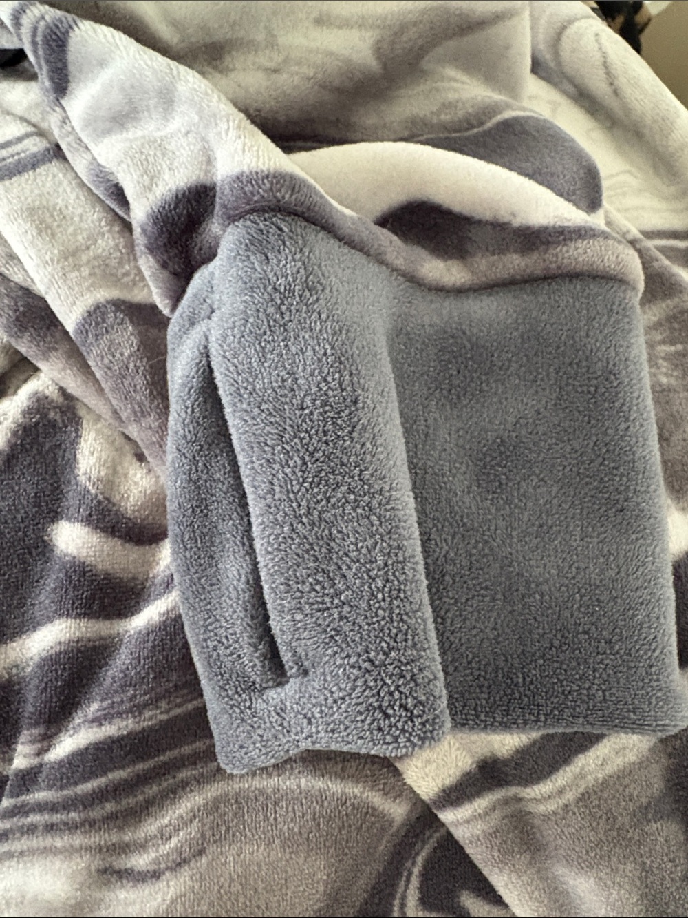 Cuddl Duds Pajamas Loungewear Marble Ultra Plush Soft Velvet Like Petite Large - Picture 5 of 16